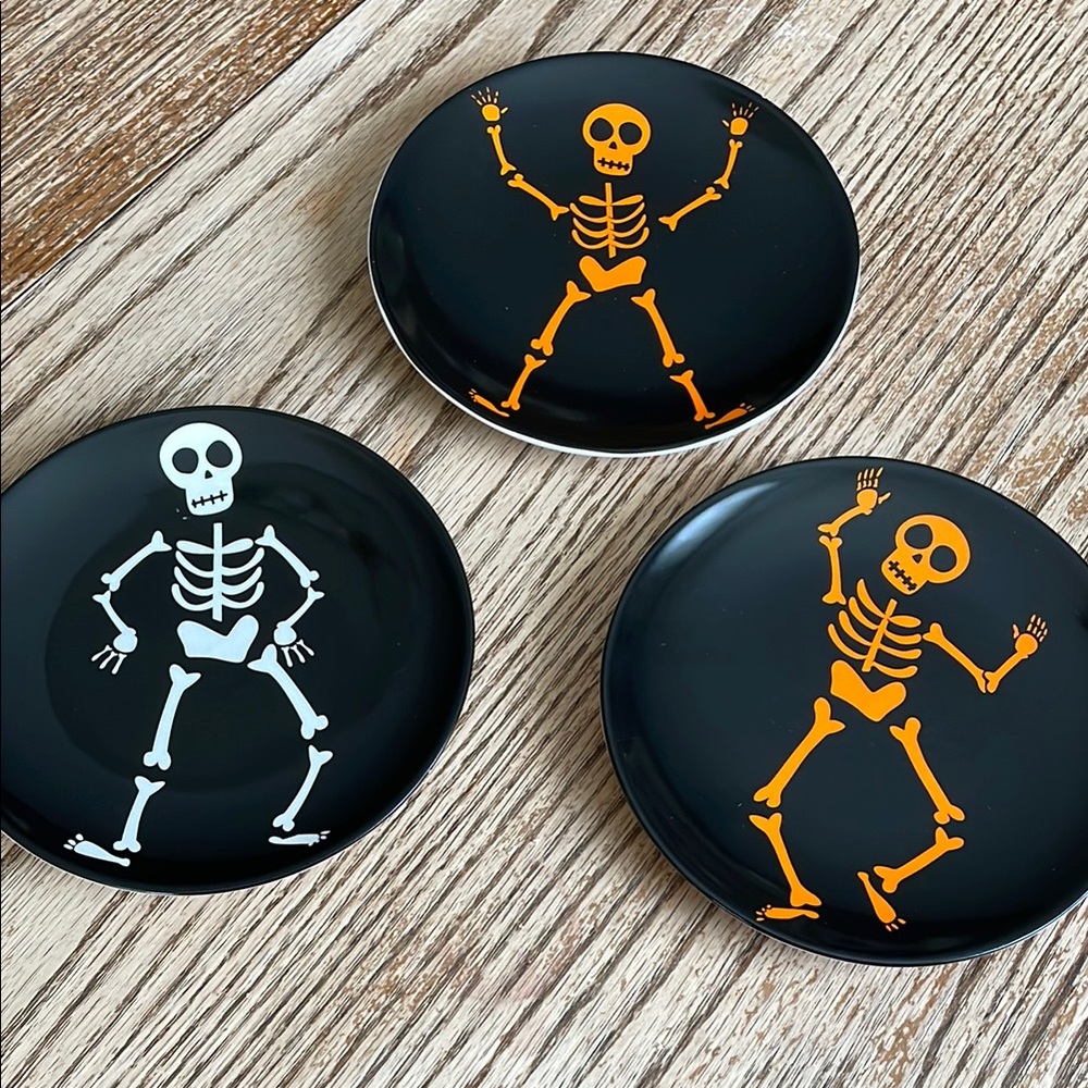 Set of three pier one 1 skeleton Halloween spooky goth dessert plates